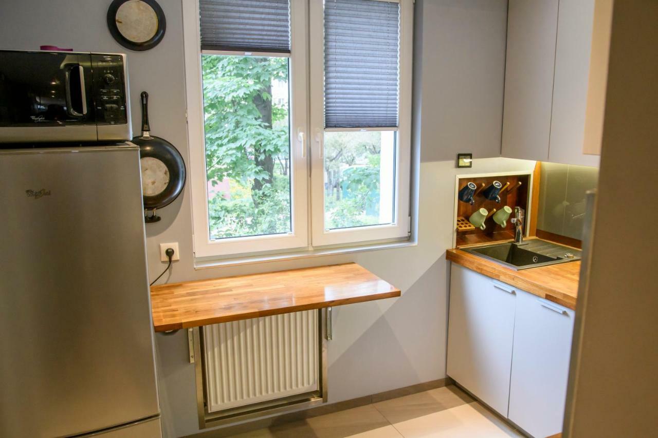 Ferienwohnung Chmielna Wood Lux Warschau Exterior foto